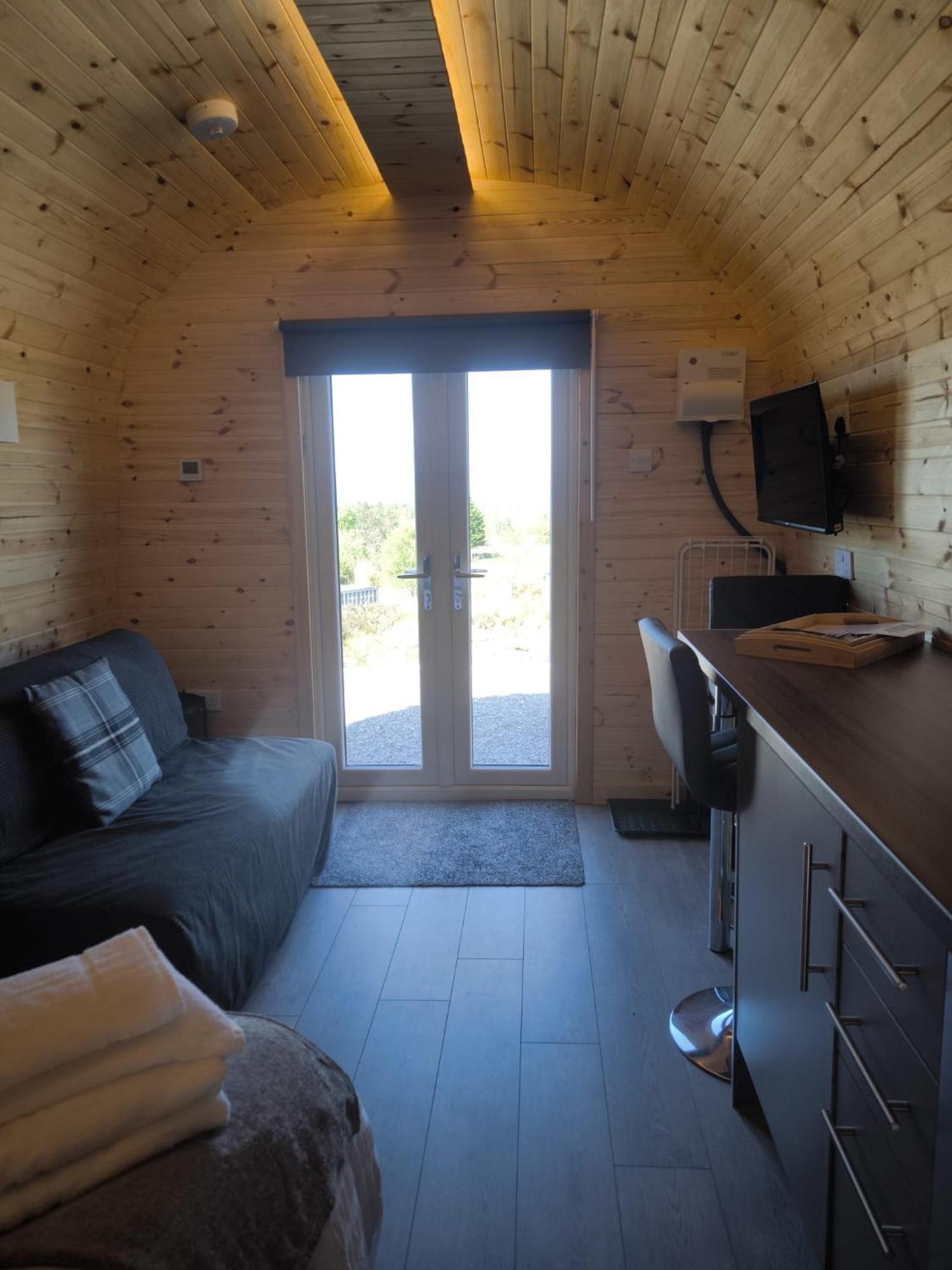 Aurora Skye Hotel Breakish Екстериор снимка
