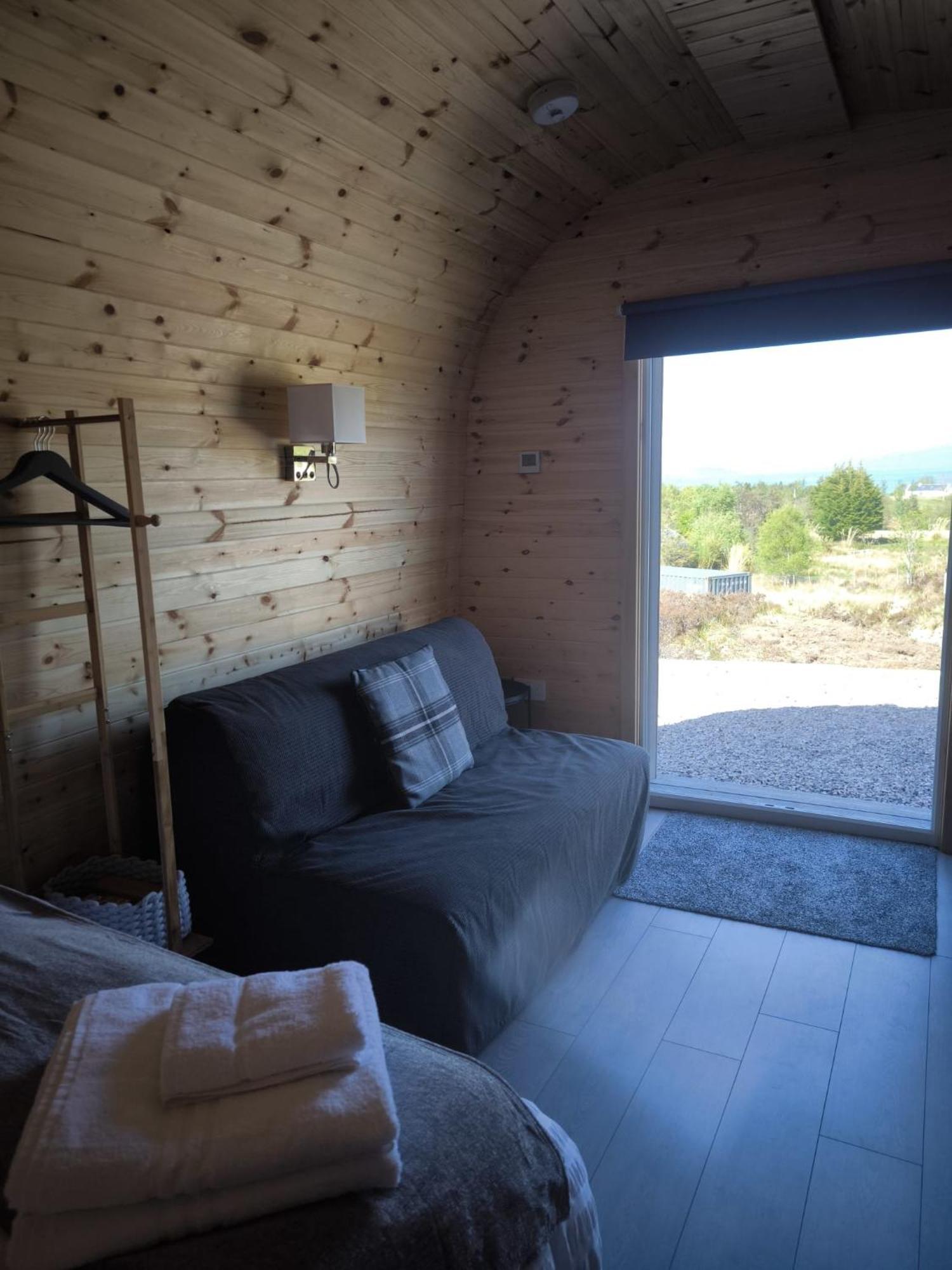 Aurora Skye Hotel Breakish Екстериор снимка